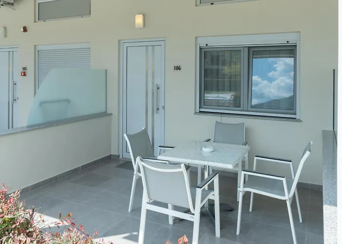 Fani Luxury Apartments Stavros